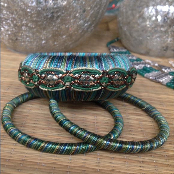 Silk Artisan BoHo Chic Belly Dancer Bangles - Picture 4 of 8